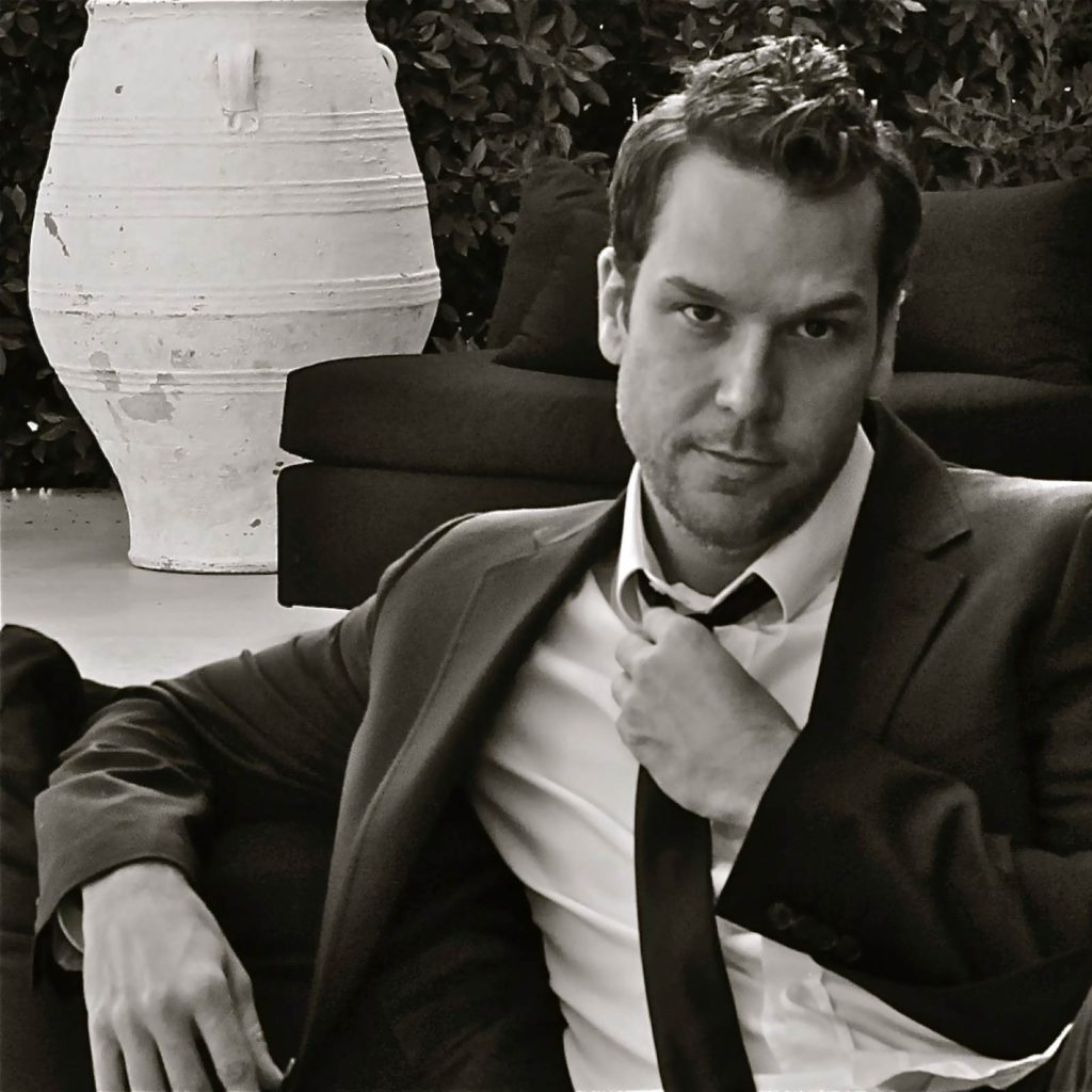 Is Tony Romo The Dane Cook of NFL Analysts?